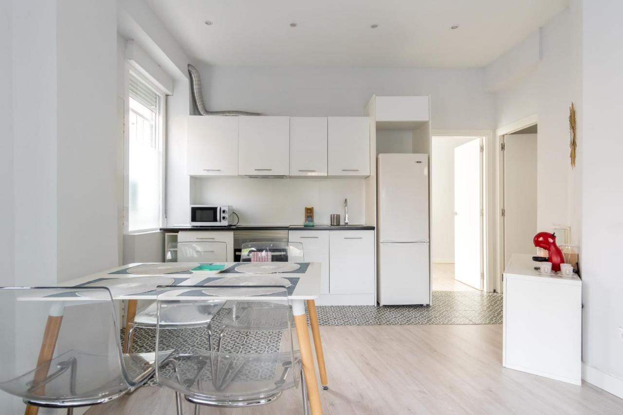 Modern Apartment-1Bedroom 1Bathroom-Tetuan Madrid Exterior photo